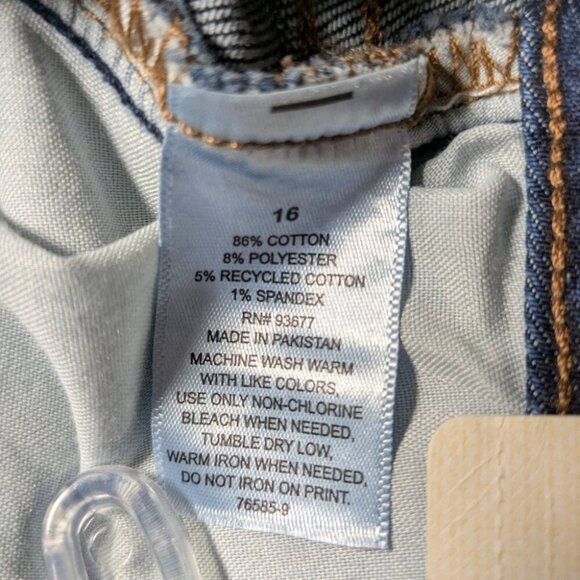 ana Mid Rise Shortie Shorts Size 16 Blue Denim 3.5 In Inseam Cut Off New Tag - Picture 5 of 10